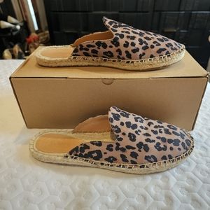 NWT J.CREW Leopard print, Espadrille Mules Size 8.5/EU 39 narrow fit.